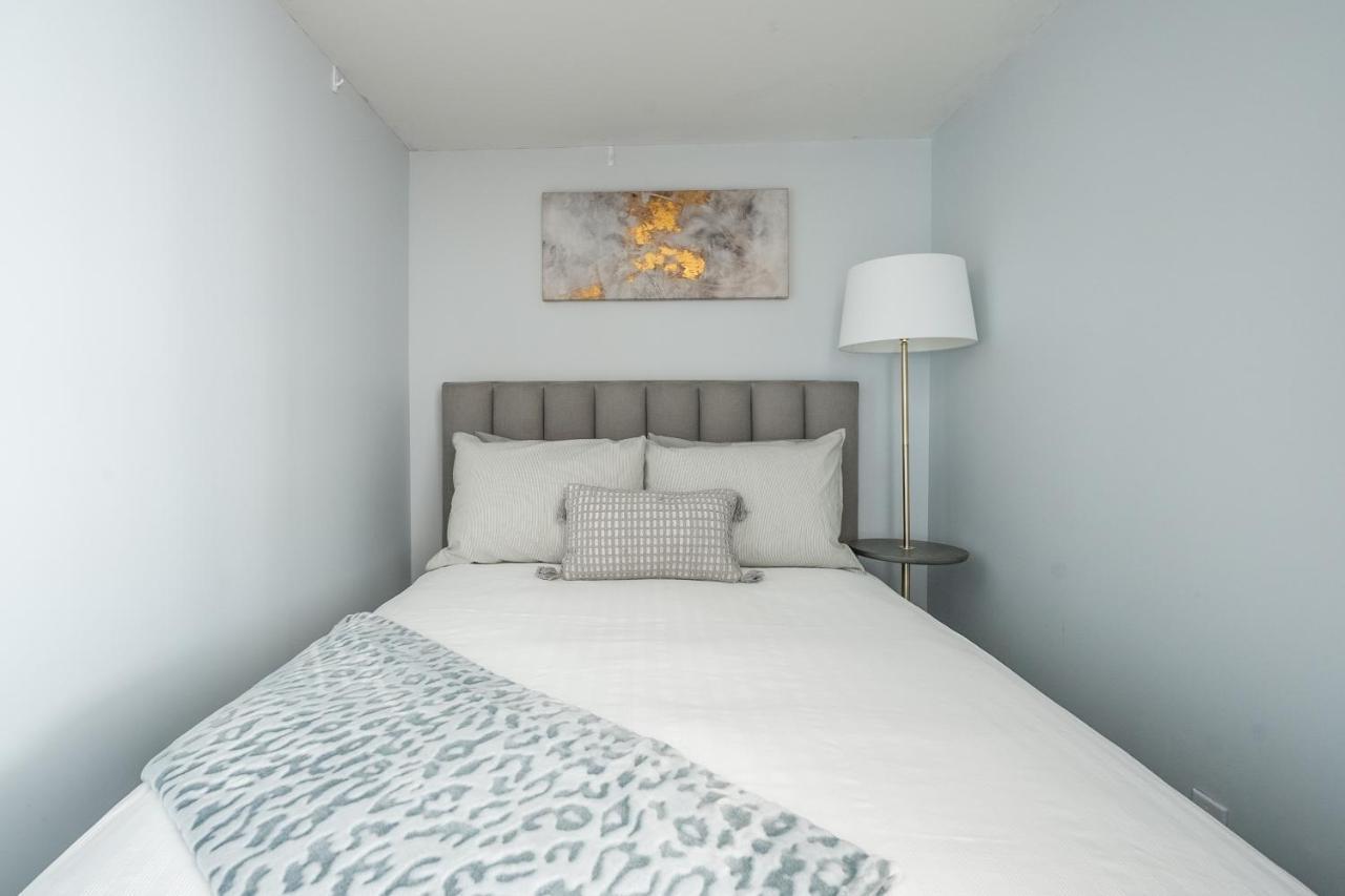 Globalstay Yonge St Condos Toronto Dış mekan fotoğraf