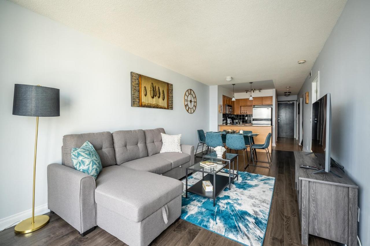 Globalstay Yonge St Condos Toronto Dış mekan fotoğraf