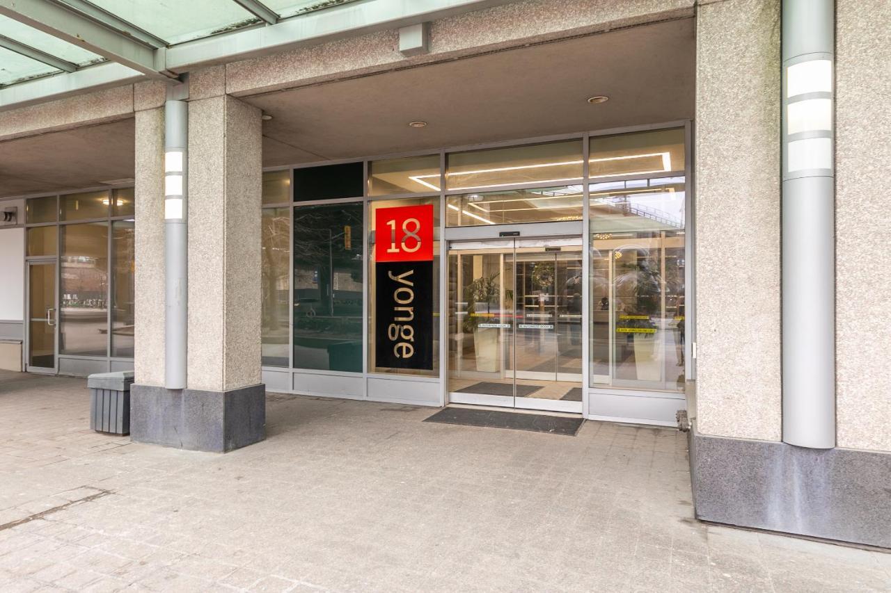Globalstay Yonge St Condos Toronto Dış mekan fotoğraf
