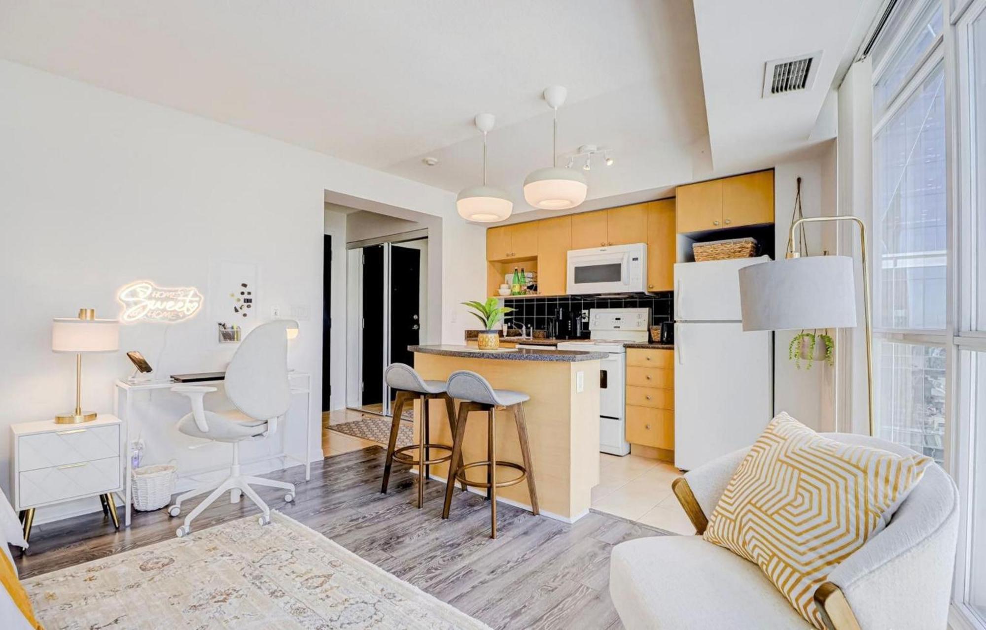 Globalstay Yonge St Condos Toronto Dış mekan fotoğraf